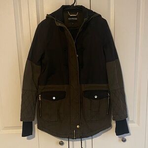 Express Two-Tone Hooded Jacket in Black and Olive